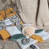 Doudou LION avec pétales - BOH'AIME - 27 cm